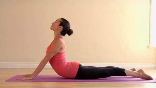 Mỡ bụng lâu năm sẽ bị triệt tận gốc với 3 động tác Yoga cơ bản 6