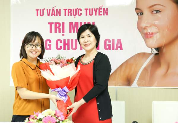 Giao lưu trực tuyến: Những kiến thức vàng cho chị em trị mụn nội tiết 9