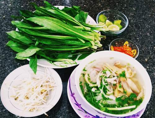 3 hàng phở gà "ăn mãi vẫn chưa hết thịt" ở Sài Gòn khiến thực khách thích mê 12
