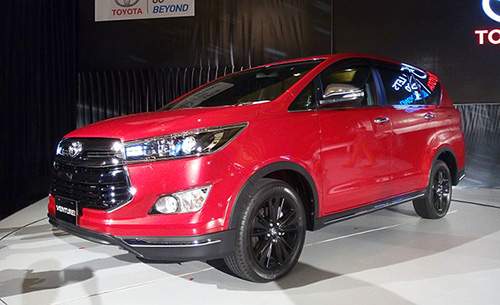 Ra mắt Toyota Innova Venturer giá từ 653 triệu đồng 3