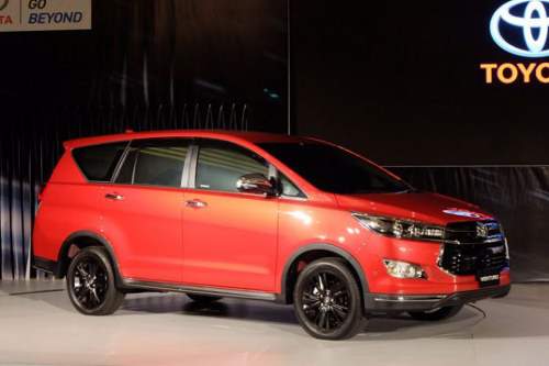 Ra mắt Toyota Innova Venturer giá từ 653 triệu đồng 5