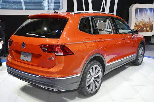 Volkswagen Tiguan 2017 có thêm bản 7 chỗ ngồi 4
