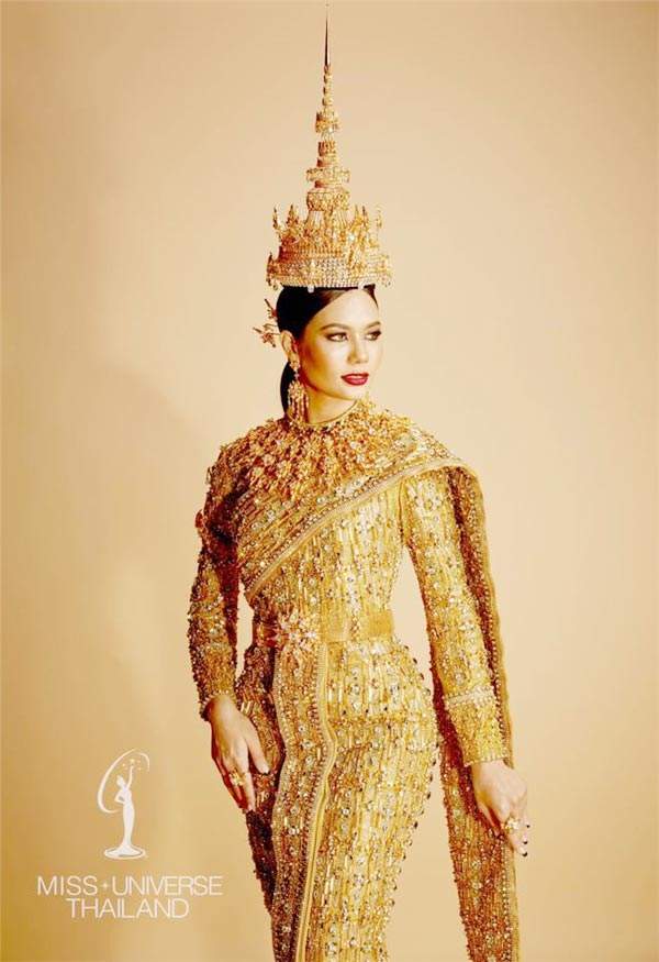 Choáng váng vì váy đính 300.000 viên kim cương của Hoa hậu Hoàn vũ Thái Lan 6