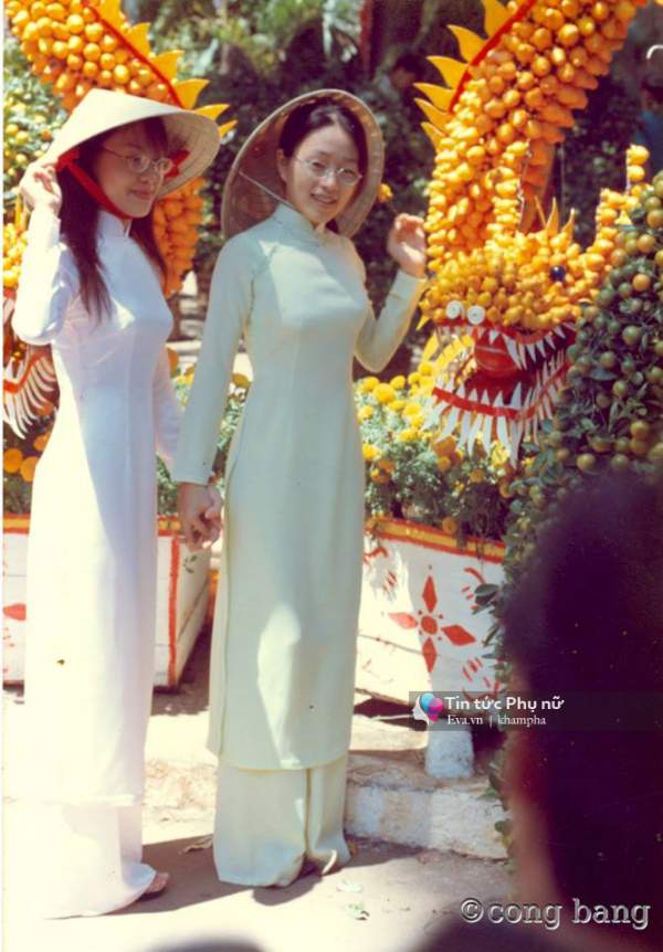 Ảnh hiếm: Thiếu nữ Sài Gòn áo dài e ấp trên đường Nguyễn Huệ 20 năm trước 42