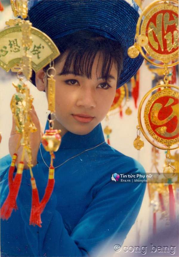 Ảnh hiếm: Thiếu nữ Sài Gòn áo dài e ấp trên đường Nguyễn Huệ 20 năm trước 30