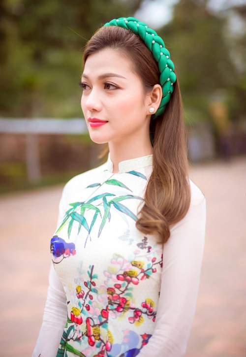 Hồ Đức Vĩnh và hoa hậu Thái Nhiên Phương mặc áo dài đón Tết cổ truyền 18