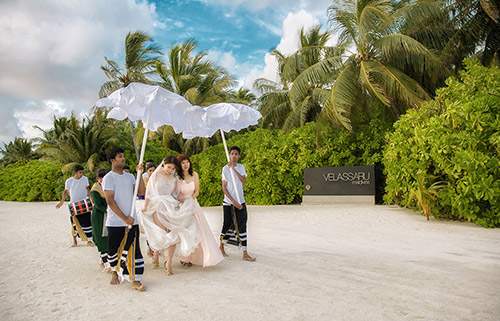 Yêu chàng trai từ thời tay trắng, cô gái hưởng đám cưới bạc tỷ ở Maldives sau 10 năm 30