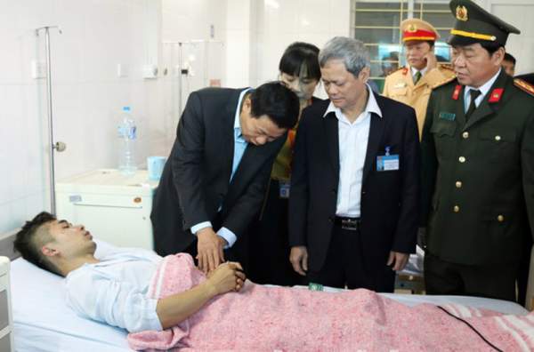 Vụ nổ xe khách ở Bắc Ninh: Ai đền bù cho nạn nhân? 2