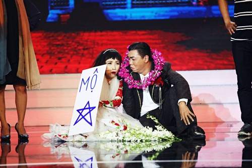 Cặp đôi hài hước: Việt Trinh - Lý Hùng bị trêu không hiểu nhau nên không đến được với nhau 33