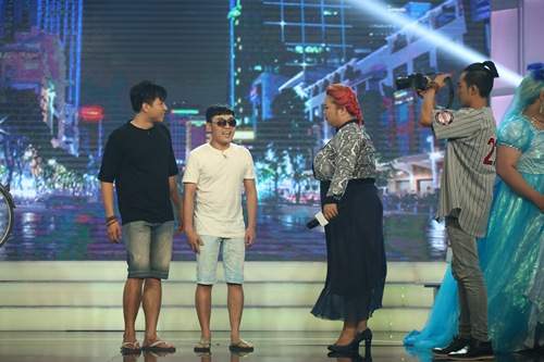 Cặp đôi hài hước: Việt Trinh - Lý Hùng bị trêu không hiểu nhau nên không đến được với nhau 15