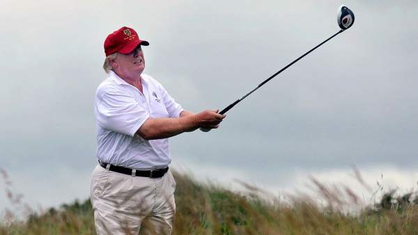Trump chơi golf còn nhiều hơn nghe tin tình báo? 2