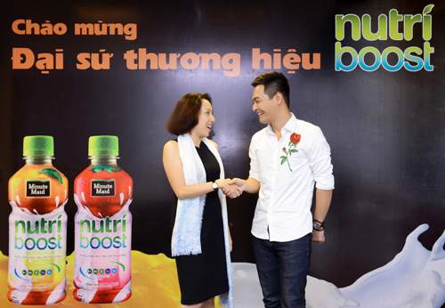 Phan Anh trở thành đại sứ thương hiệu sữa trái cây Nutriboost. 2