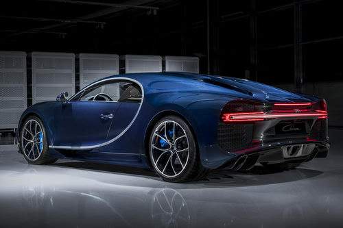 Siêu xe Bugatti Chiron bán chạy hơn dự kiến 2