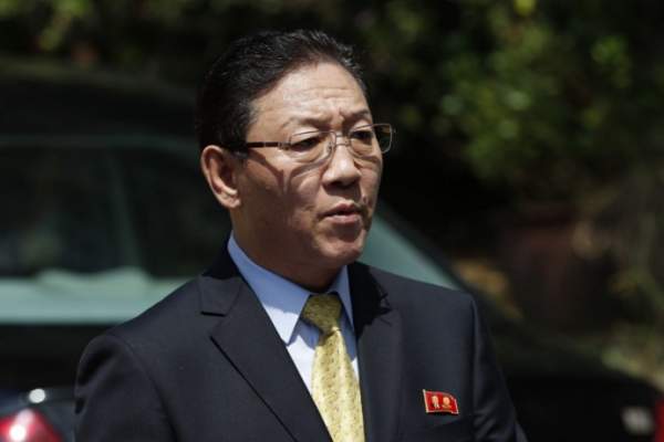 Malaysia đáp trả, cấm công dân Triều Tiên về nước 2