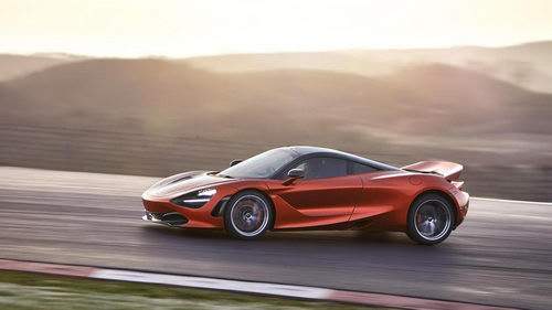 McLaren 720S có giá từ 5,8 tỷ đồng 2