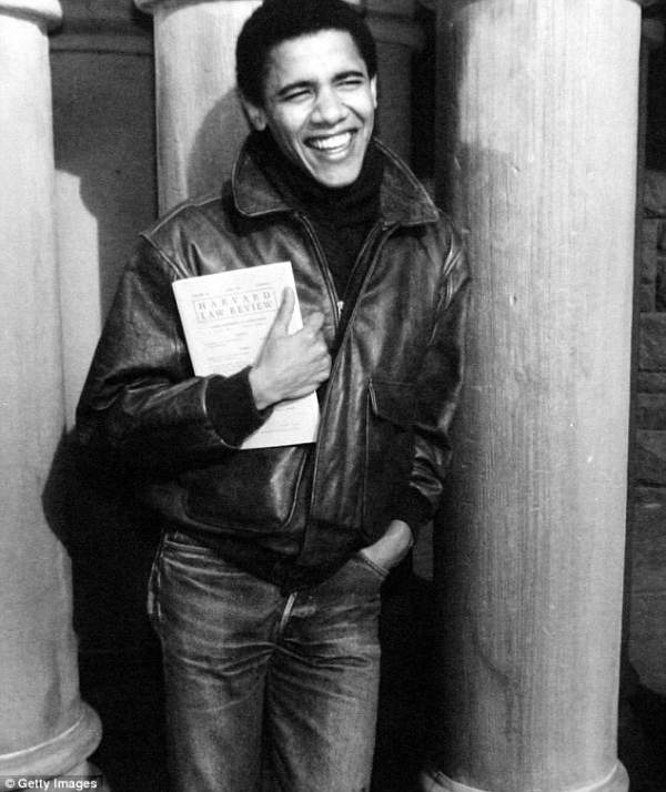 Rời Nhà Trắng, tổng thống Obama mặc đẹp như thanh niên nhờ thân hình chuẩn mực 9