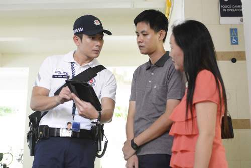 Vợ chồng cảnh sát đặc nhiệm Singapore gây sốt màn ảnh 45