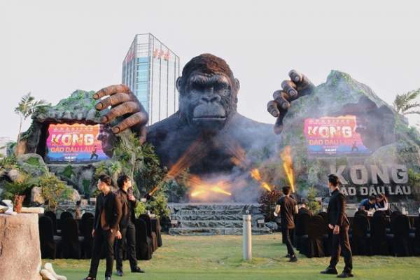 Sân khấu 1 tỷ của phim Kong trước và sau khi cháy rụi 2