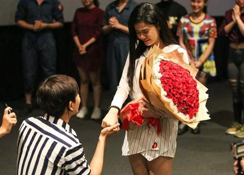 3 màn cầu hôn độc, lạ của sao Việt khiến fan bất ngờ 2