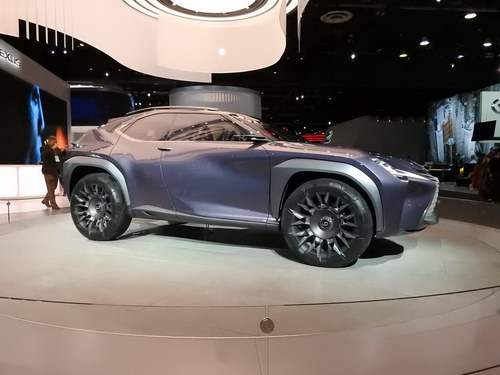 Lexus UX sắp thành hiện thực, dựa trên Toyota C-HR 2