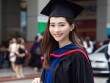 HH Thu Thảo kể chuyện quá khứ trong ngày nhận bằng tốt nghiệp Đại học