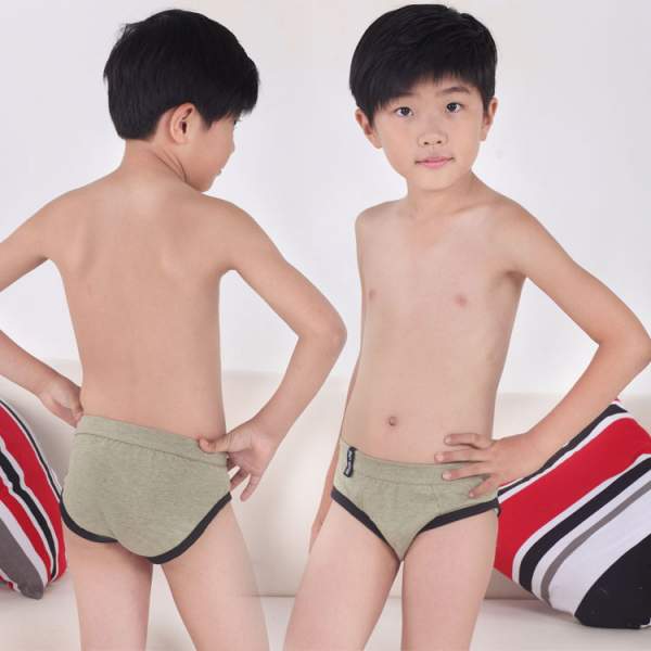 Bé trai mặc quần sịp sớm có ảnh hưởng đến “con giống”?