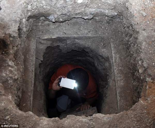 Mexico: 29 tù nhân khoét hầm 40m vượt ngục không tưởng