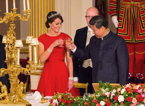 Đệ nhất phu nhân Mỹ được khen hết lời khi chọn váy tinh tế gặp Chủ tịch Trung Quốc 12