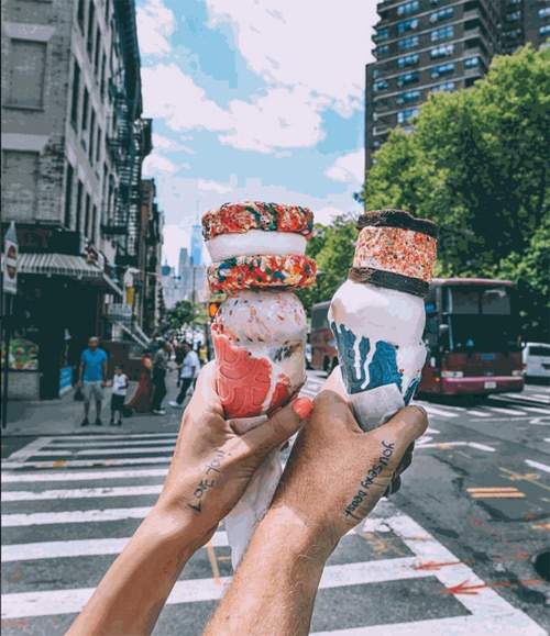 Chiêm ngưỡng cây kem 4 tầng đang "làm mưa làm gió" trên Instagram 3