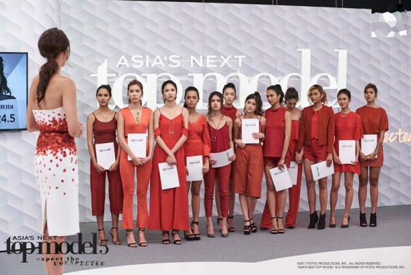 Asia’s Next Top Model 2017: Minh Tú bỏ ăn, suy sụp khi liên tục đội sổ 27