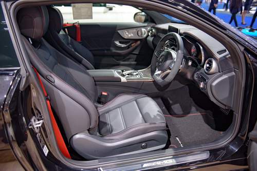 Mercedes-AMG C43 Coupe: "Quỷ nhỏ" tốc độ giá 3,4 tỷ đồng 9