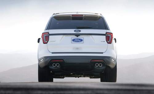 Ford Explorer 2018 mới tiện nghi và an toàn hơn 3