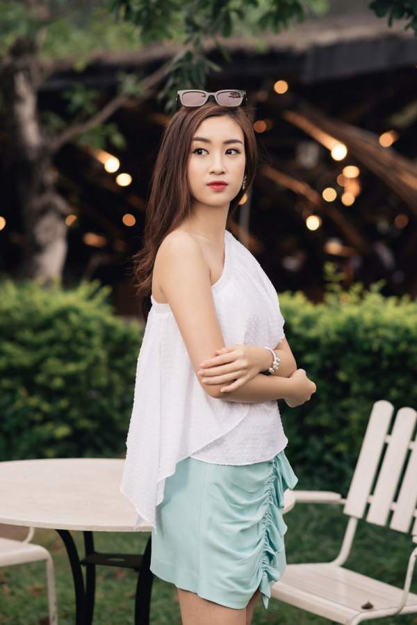 Hoa hậu Mỹ Linh tái xuất đẹp không tì vết khiến ai cũng ngỡ ngàng 27