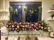 "Vườn hồng" đẹp mê hồn trên cửa sổ nhà bếp của mẹ Hà Thành 20 năm đi chợ "săn" hoa
