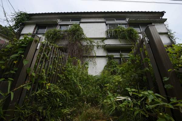 Sự thật và những nguy cơ đáng buồn đằng sau 8 triệu căn nhà "ma" ở Nhật Bản 9