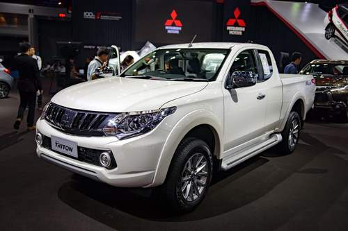 Mitsubishi Triton Plus giá chỉ từ 311 triệu đồng 5