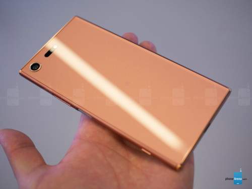 Ngắm Sony Xperia XZ Premium màu hồng Bronze mới 6