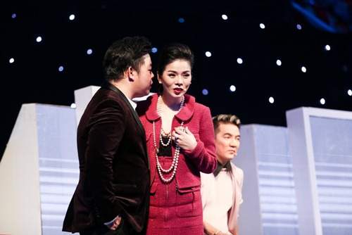 TV Show: Tranh cãi vì Mỹ Linh khen Quốc Thiên hơn Sơn Tùng; Hương Giang Idol bị tẩy chay 30