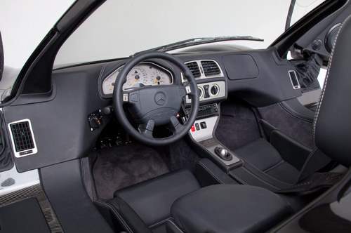 "Đồ cổ" Mercedes CLK-GTR có giá tận 61 tỷ đồng 4
