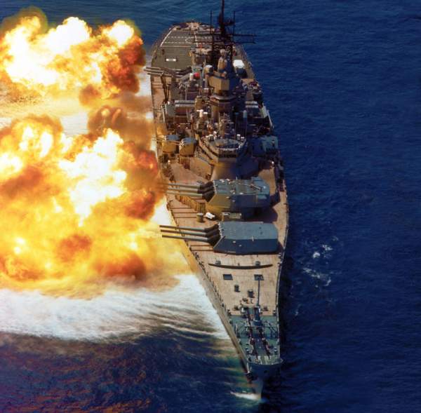 Mỹ hồi sinh siêu thiết giáp hạm đối phó Nga-Trung Quốc? 2