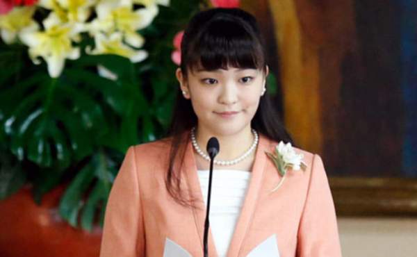 Dung nhan công chúa Nhật từ bỏ địa vị yêu thường dân 2