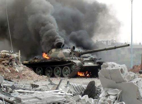 Chiến đấu cơ Mỹ bất ngờ dội bom đoàn xe quân đội Syria 2