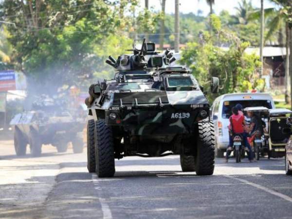 Phiến quân chặt đầu cảnh sát Philippines nguy hiểm ra sao? 5