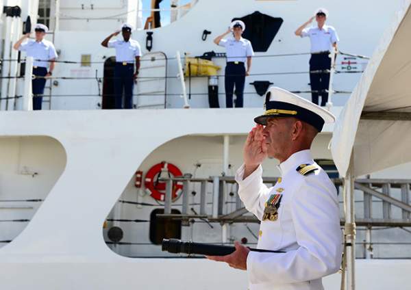 Cảnh sát biển Việt Nam nhận tàu tuần duyên từ Mỹ 2