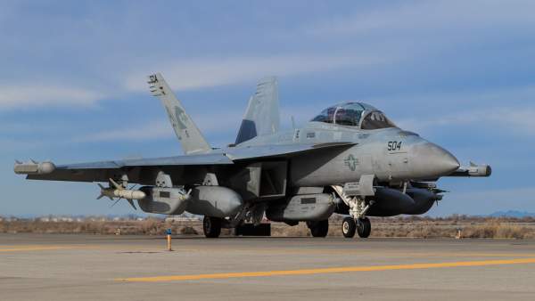 Mỹ đối phó ra sao nếu Nga bắn rơi mọi máy bay ở Syria? 2