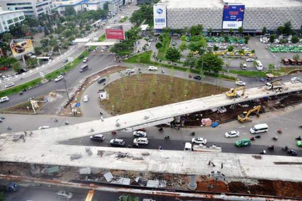 Cận cảnh cầu bạc tỷ “giải cứu” kẹt xe ở Tân Sơn Nhất trước giờ G 9