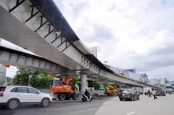 Cận cảnh cầu bạc tỷ “giải cứu” kẹt xe ở Tân Sơn Nhất trước giờ G 8