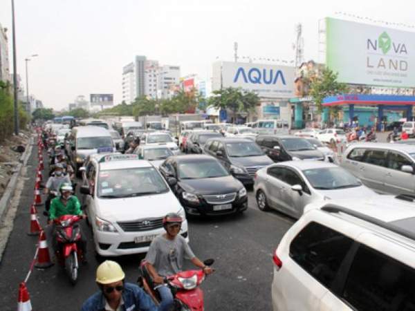 Cận cảnh cầu bạc tỷ “giải cứu” kẹt xe ở Tân Sơn Nhất trước giờ G 14