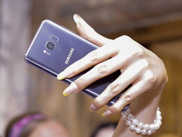 Samsung Galaxy S8+ màu tím khói chính thức ra mắt 3