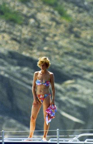 Không ngờ công nương Diana từng mặc bikini "chất chơi" đến vậy 7